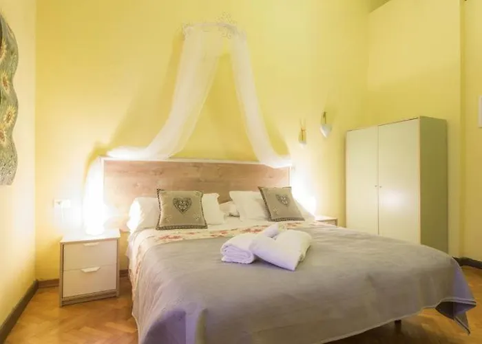 Ridolfi Guest House